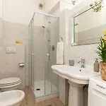 Apartmán Guesthost - Historical Centre Olive Parma
