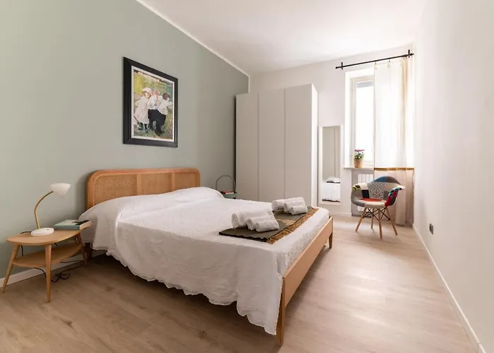 Guesthost - Historical Centre Olive * Parma